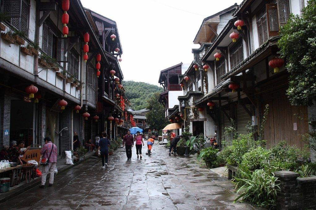 李湘从过年到现在每天带王诗龄,希望快点开学:实在受不了了